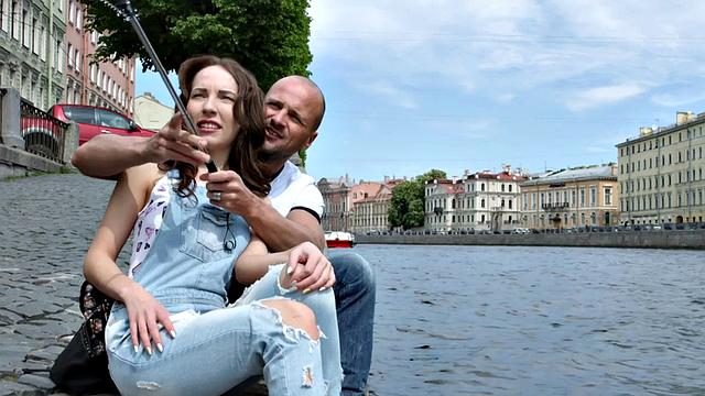 Slinky Linda Is Undressed and Banged by Her Horny Boyfriend