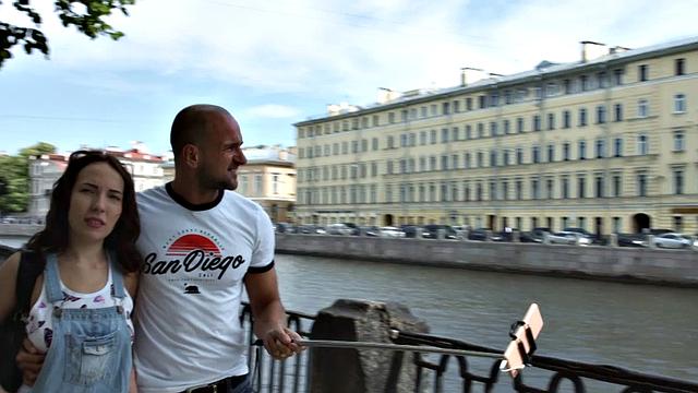 Slinky Linda Is Undressed and Banged by Her Horny Boyfriend