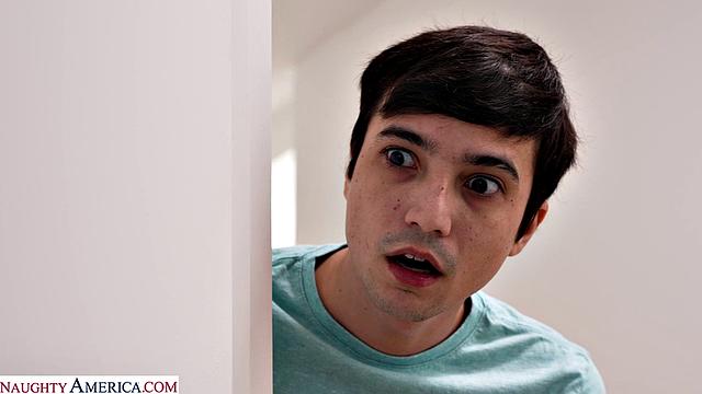 Hot MILF Jamie Michelle has son fuck her when date cancels