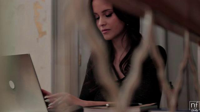 Intimate Exchange - E3