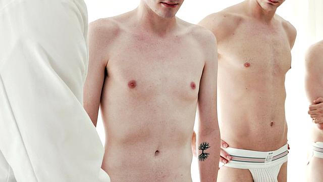 Bearded DILF rimmed and fucked by skinny twink