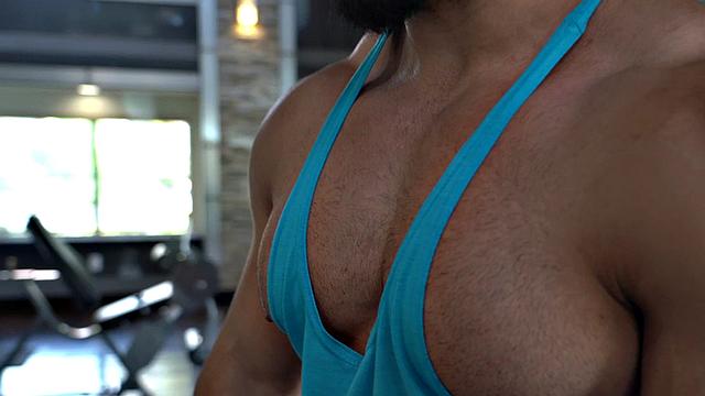 Public gym sex with straight jock