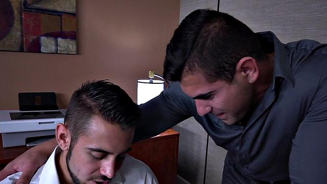 Mesmerized BJ barebacked in office by muscled hunk