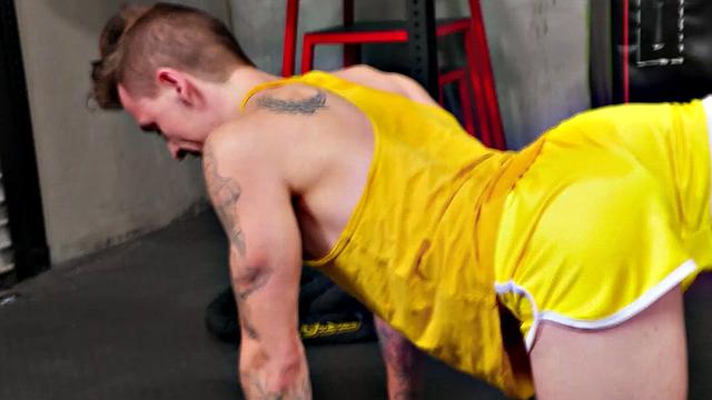 Slutty Hunk Spitroasted In Hot Shower By Gym Bro's - Nextdoorbuddies