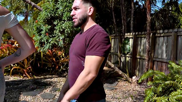 Creaming babe fucked hardcore by BWC in wet pussy hole