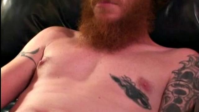 Here is another cute little leprechaun, who is a good friend and running mate to Waymon. He lives very close to my apartment in Atlanta and has wanted to do this for some time.