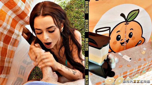 The Big O Orange Stand