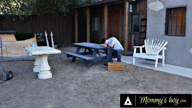 MOMMY'S BOY - MILFS 1 HOUR COMPILATION! DEE WILLIAMS, NATASHA NICE, KRISSY LYNN, & MORE!