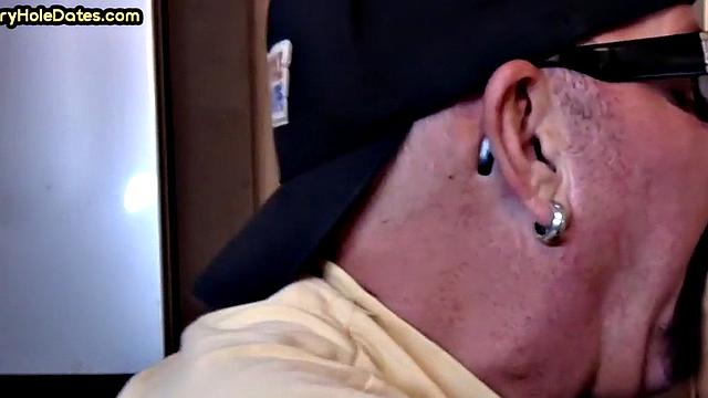 Cum greedy gloryhole DILF sucks in homemade closeup