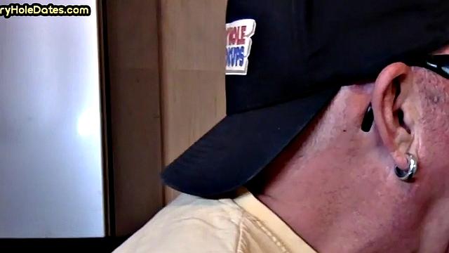 Cum greedy gloryhole DILF sucks in homemade closeup