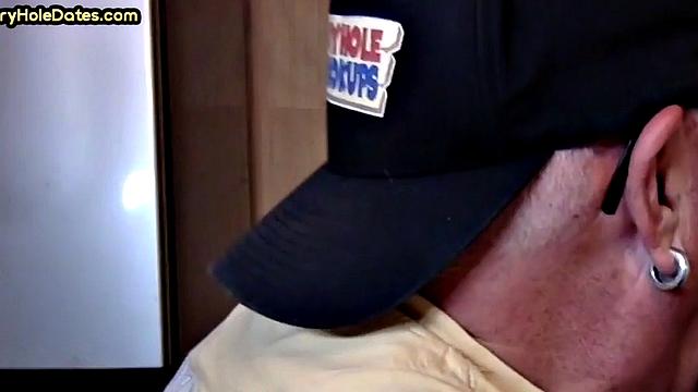 Cum greedy gloryhole DILF sucks in homemade closeup