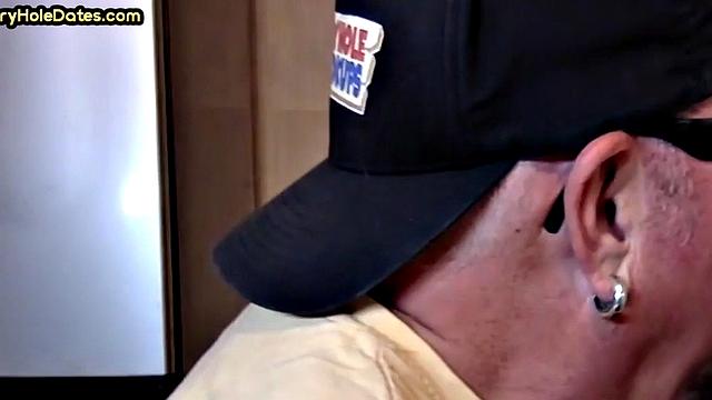 Cum greedy gloryhole DILF sucks in homemade closeup