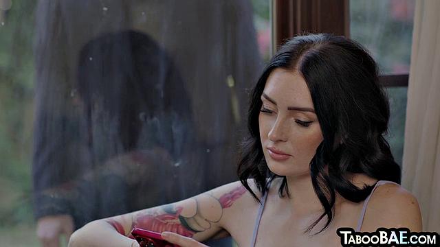 Inked cutie banged by lucky dude