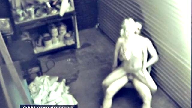 Horny gets licked and fucked