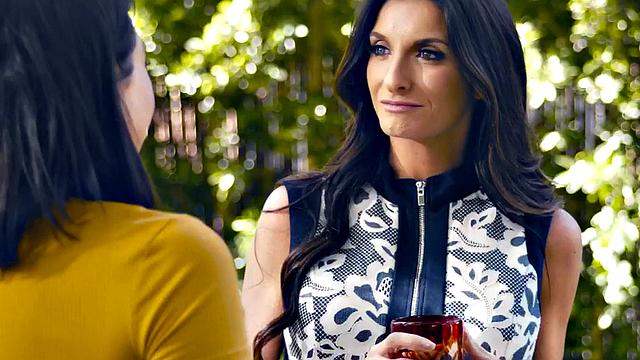 Busty outdoor dykes enjoy pussyeating on table