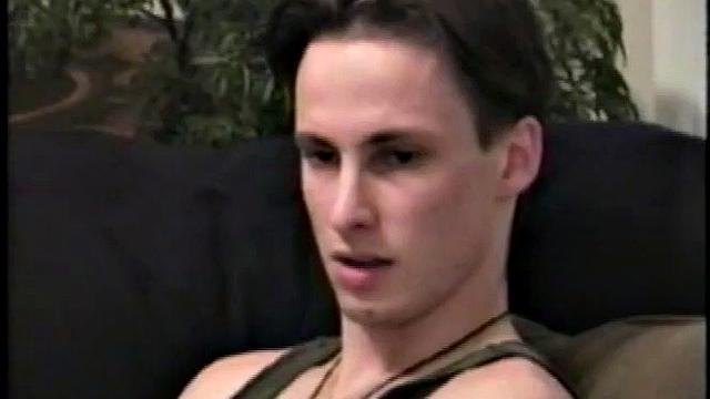 Watching this stunning Australian boy in solo scene