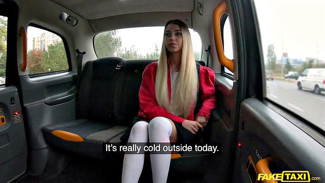 Blonde Lost Her Purse