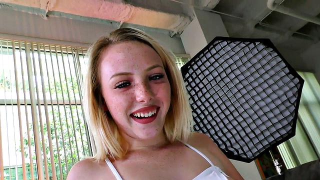 Dirty talking babe deepthroats cock with greedy mouth