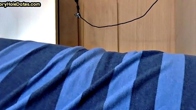 Gloryhole DILF barebacked at home after BJ in closeup