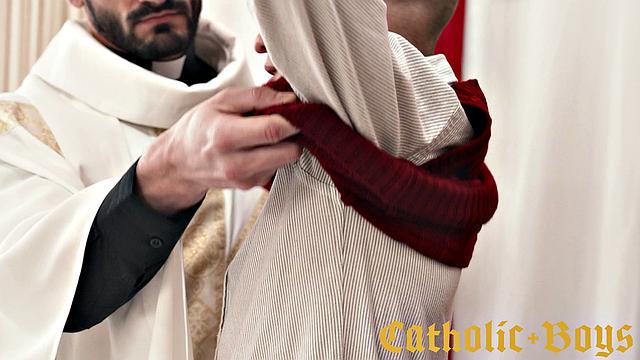 ALTAR BOY NOAH Chapter 4 - Noah Training