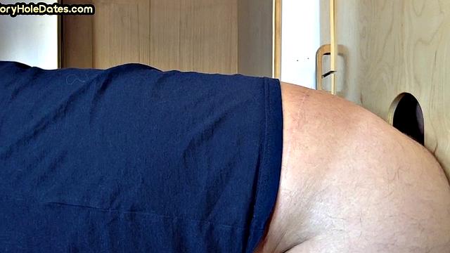 Gloryhole DILF Takes and Sucks Cock in Homemade Video