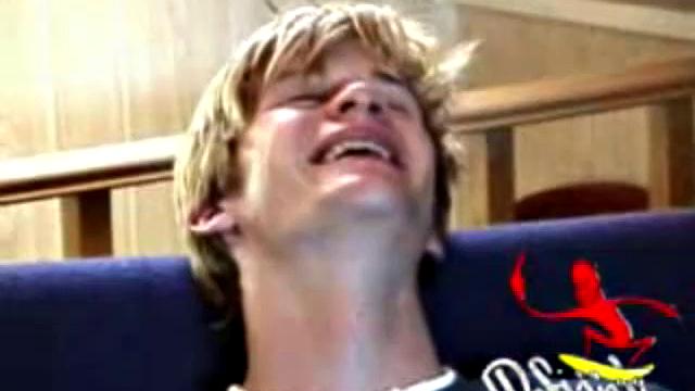 Шон показывает Кэмерону, как мужик может круто отсосать