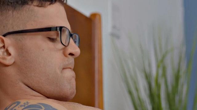 Eager solo jock wanks cock and cums after casting