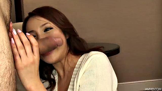 爆乳佐倉和香は巨根大好き！