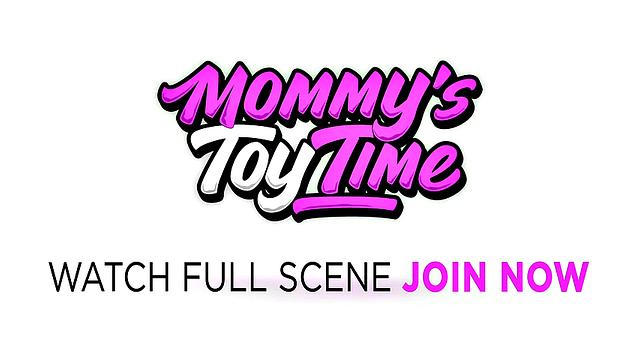 Meet Brandii Banks...and the butt plug