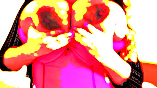 Беременная Micky Bells шокирует нереально огромными сиськами и жарким соло