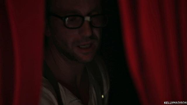 Lester Gets Lucky