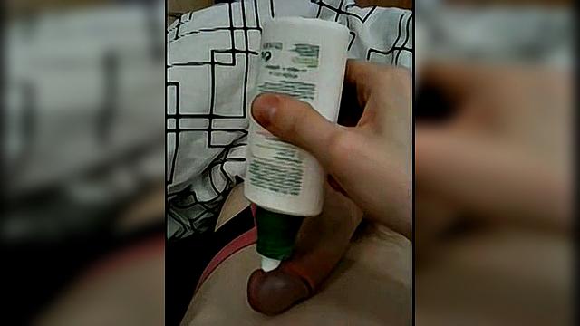 uncut Шон Тейлор просыпается жёстко и дрочит утром