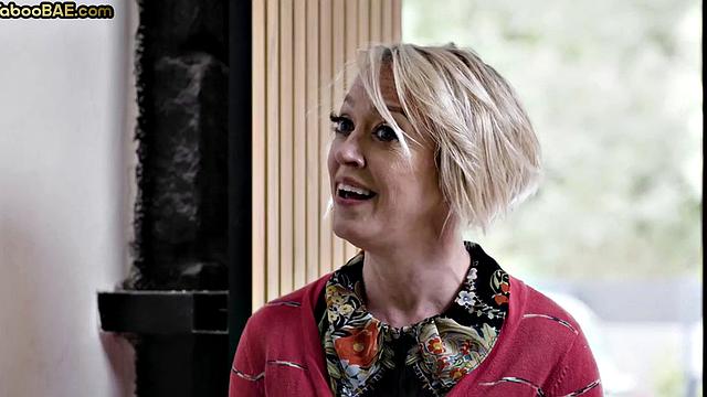 Analfucked babe joins couple in threesome