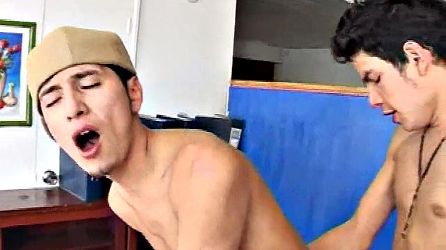 Retro stud doggy his horny BF