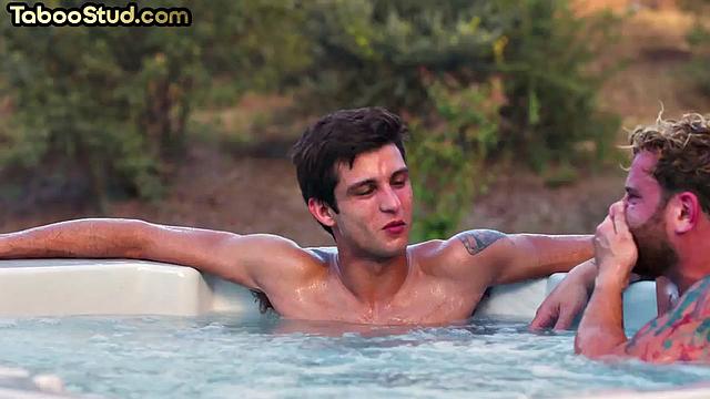 21yo latino stud analized by bear