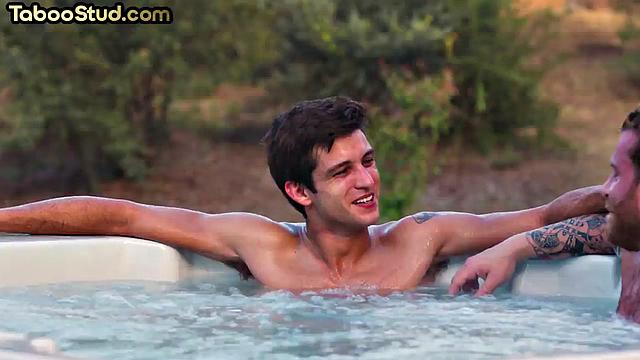 21yo latino stud analized by bear