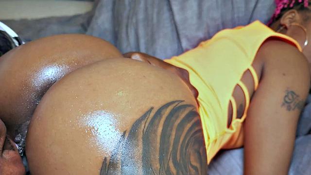 Headbandit with fine tip loves throating big BBC king kreme