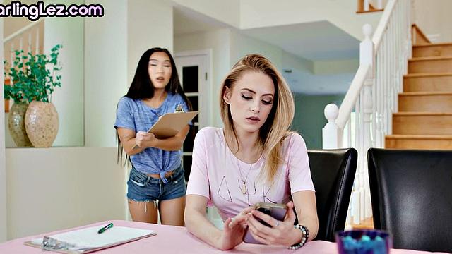 Petite Asian facesitting and pussylicking in 4some