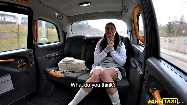 Hot Teen Loves Big Ones