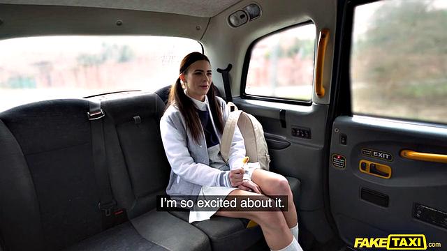 Hot Teen Loves Big Ones