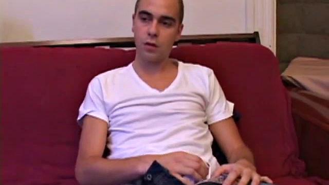 Super shooter Vincenzo is back for a hot solo session. After stripping out of his clothes, Vincenzo lubes his cock and starts stroking with determination.