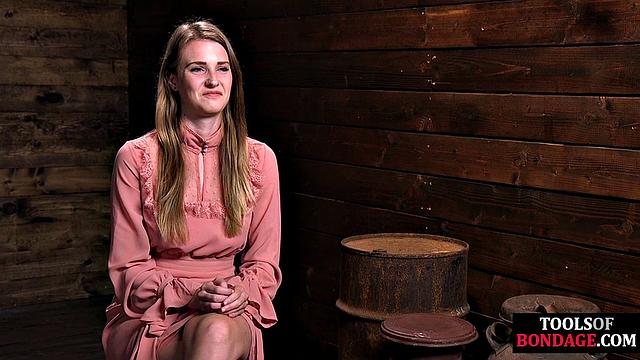 Obedient masked babe gets whipped by CMNF master