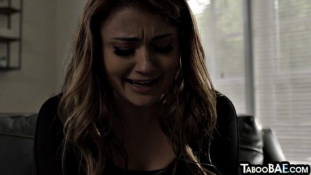 Beautiful tattooed babe deepthroating