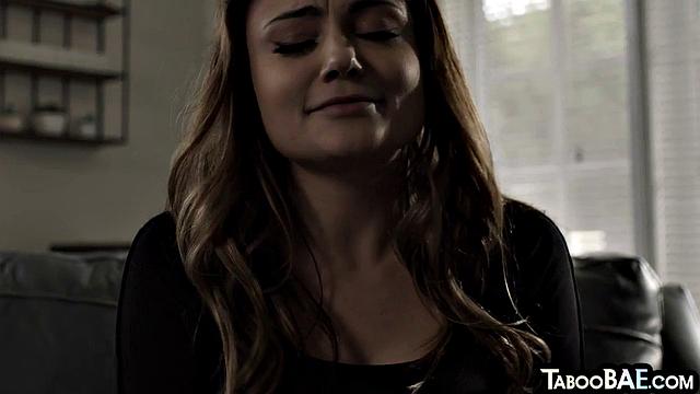 Beautiful tattooed babe deepthroating