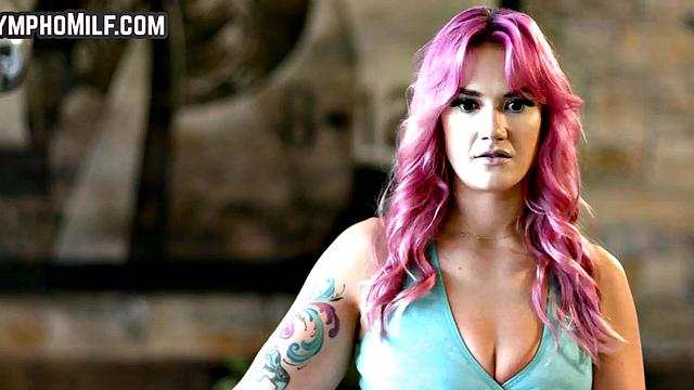 Sensational MILF penetrated in tight pussy hole 