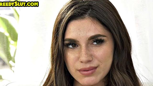 21yo babe gets doggystyled