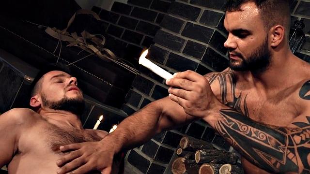 Dominant hunter barebacks after deepthroating