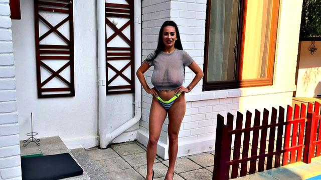 Helen Star: swimsuits & oil