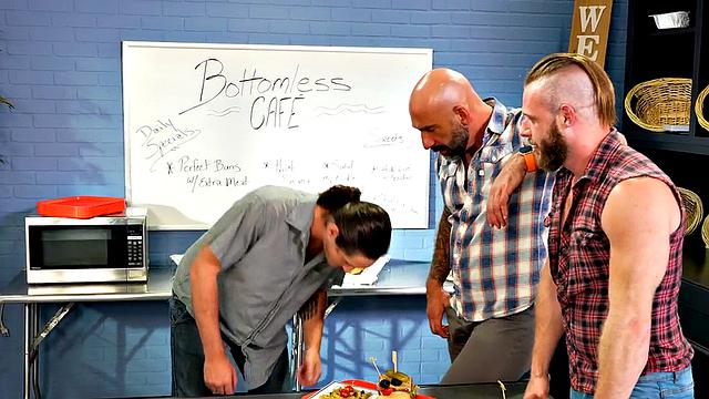 Fisting stud gets in 3some by handsome gaydaddies