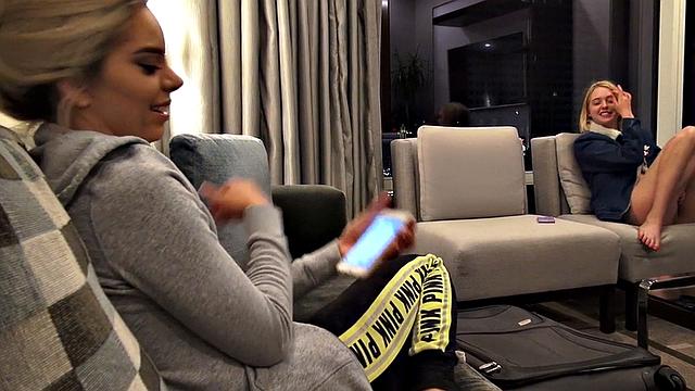 Cute perkyboobs babe pussyfucked at home before deepthroat